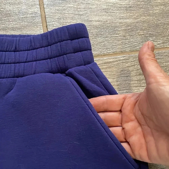 Leze Kendal Pant Navy Women’s Size S Elastic Waist Pockets Sweatpants Joggers - Picture 3 of 12